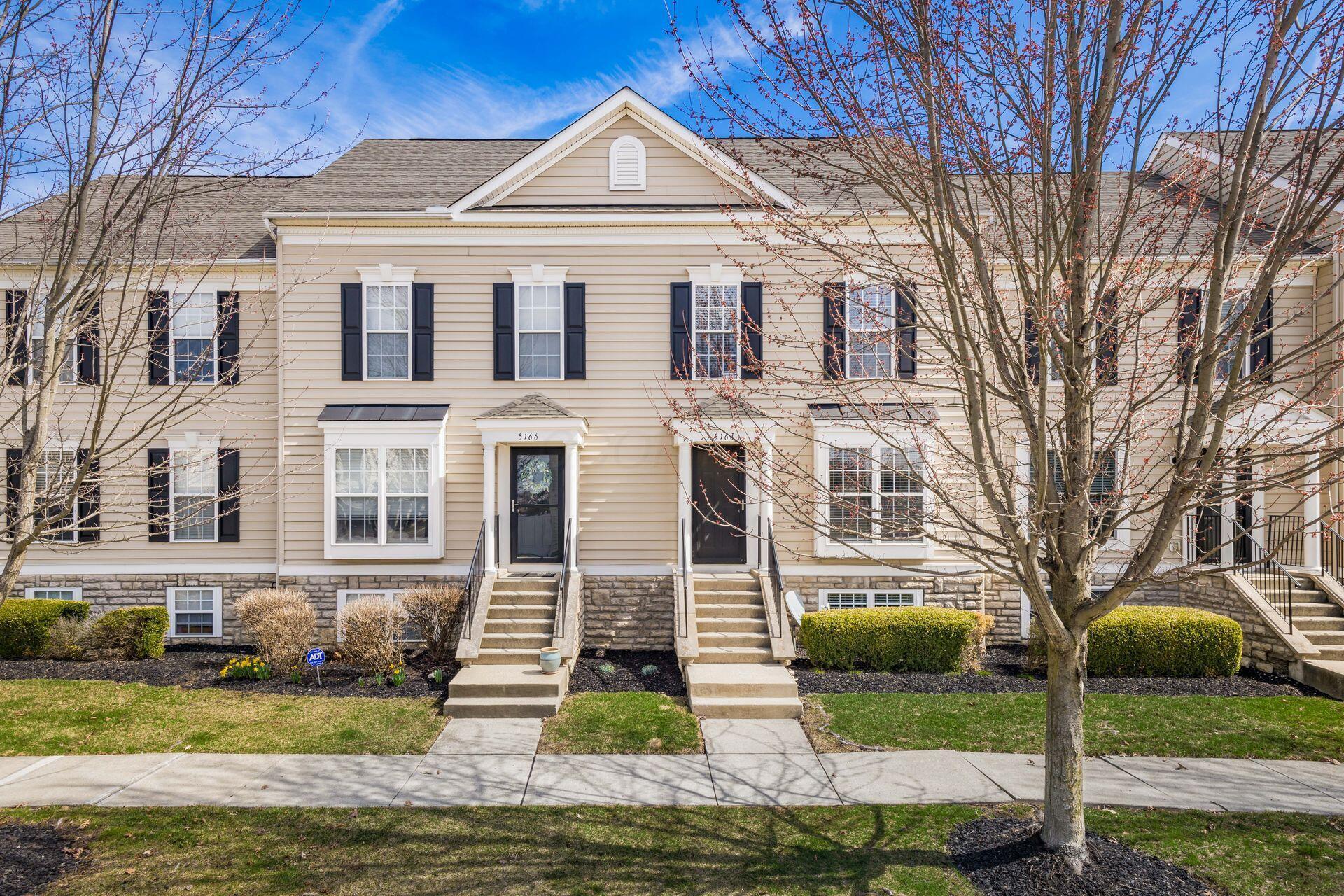 5164 Twin Falls Drive, Dublin, Ohio image 1