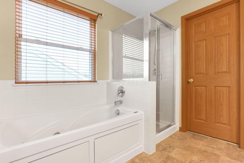 Tiny photo for 817 Bent Oak Drive, Blacklick, OH 43004 (MLS # 226000730)