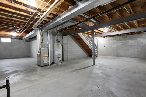 Tiny photo for 817 Bent Oak Drive, Blacklick, OH 43004 (MLS # 226000730)