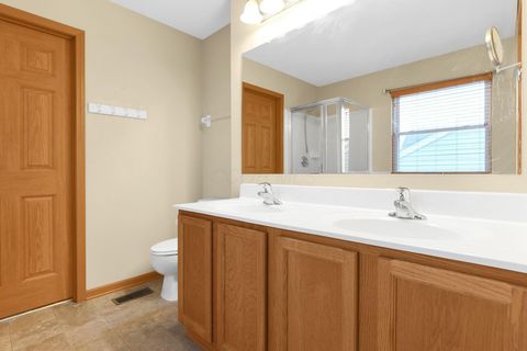 Tiny photo for 817 Bent Oak Drive, Blacklick, OH 43004 (MLS # 226000730)