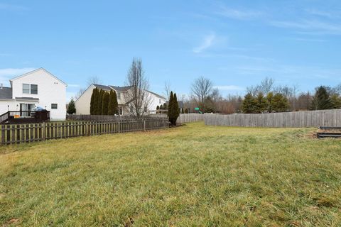 Tiny photo for 817 Bent Oak Drive, Blacklick, OH 43004 (MLS # 226000730)