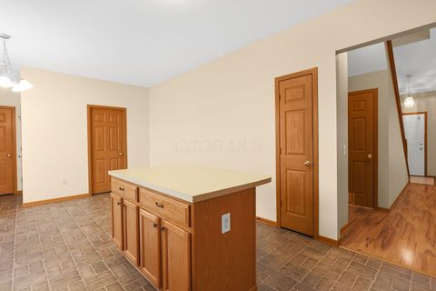 Tiny photo for 817 Bent Oak Drive, Blacklick, OH 43004 (MLS # 226000730)