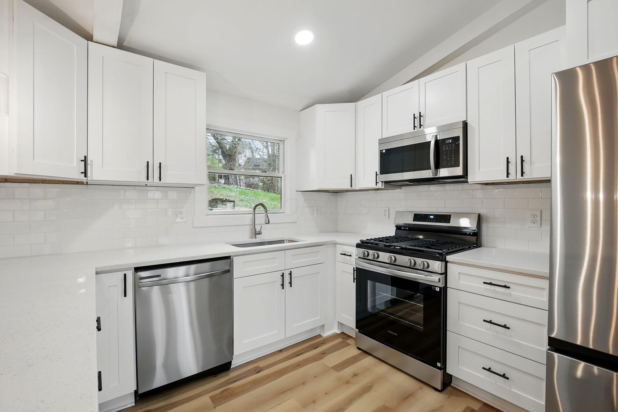 539 Yorkshire Drive, Newark, Ohio image 10