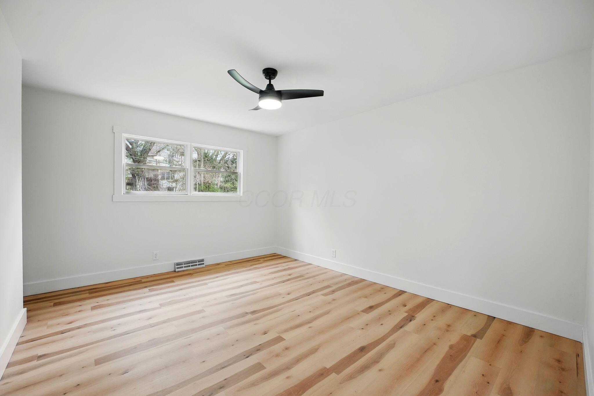 539 Yorkshire Drive, Newark, Ohio image 22