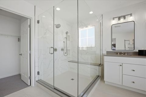 Tiny photo for 15190 Shoreline Drive, Thornville, OH 43076 (MLS # 226006248)