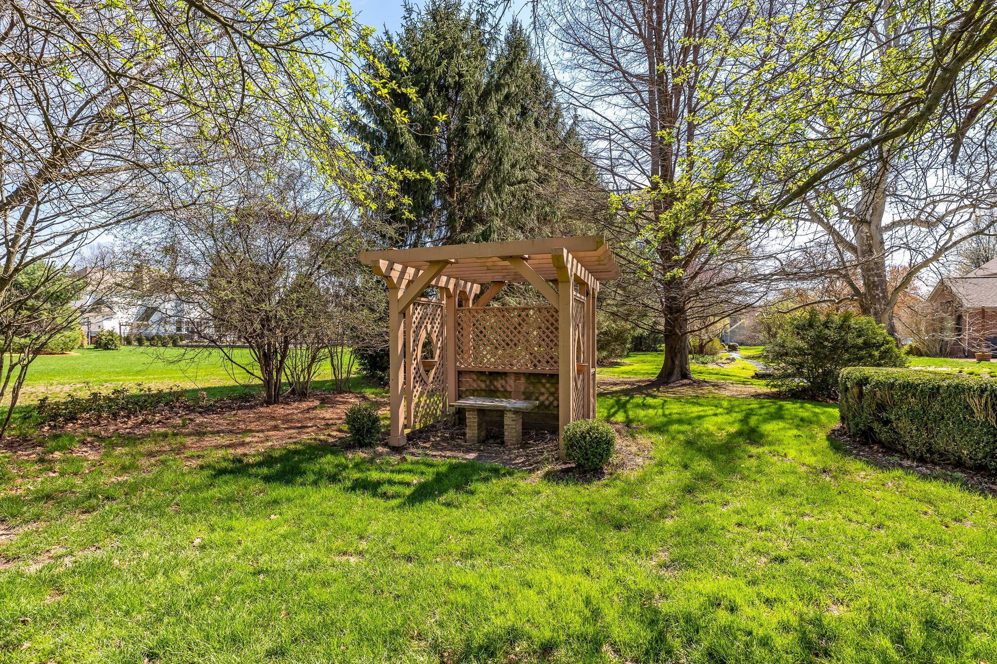186 Bryn Du Drive, Granville, Ohio image 39