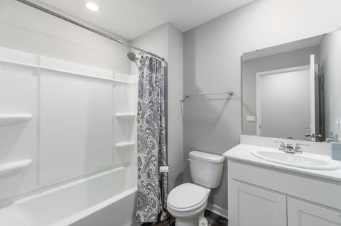 Tiny photo for 395 Jameson Lane, Newark, OH 43055 (MLS # 226002866)