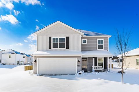 Photo of 395 Jameson Lane, Newark, OH 43055 (MLS # 226002866)