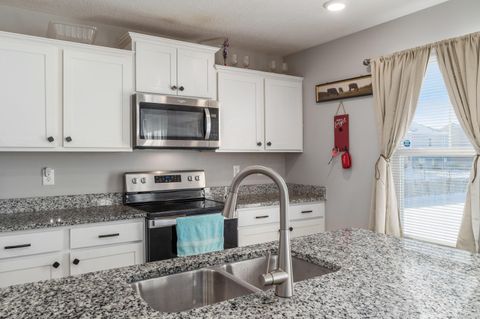 Tiny photo for 395 Jameson Lane, Newark, OH 43055 (MLS # 226002866)