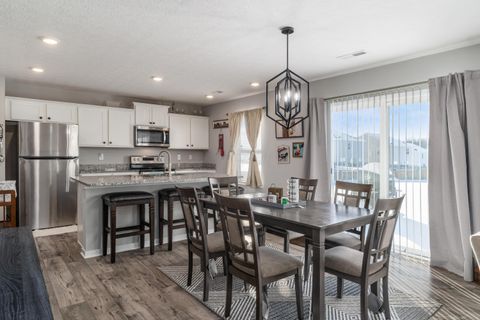 Tiny photo for 395 Jameson Lane, Newark, OH 43055 (MLS # 226002866)