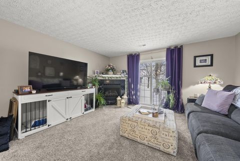 Tiny photo for 6682 Lagrange Drive 48B #48B, Canal Winchester, OH 43110 (MLS # 226003243)