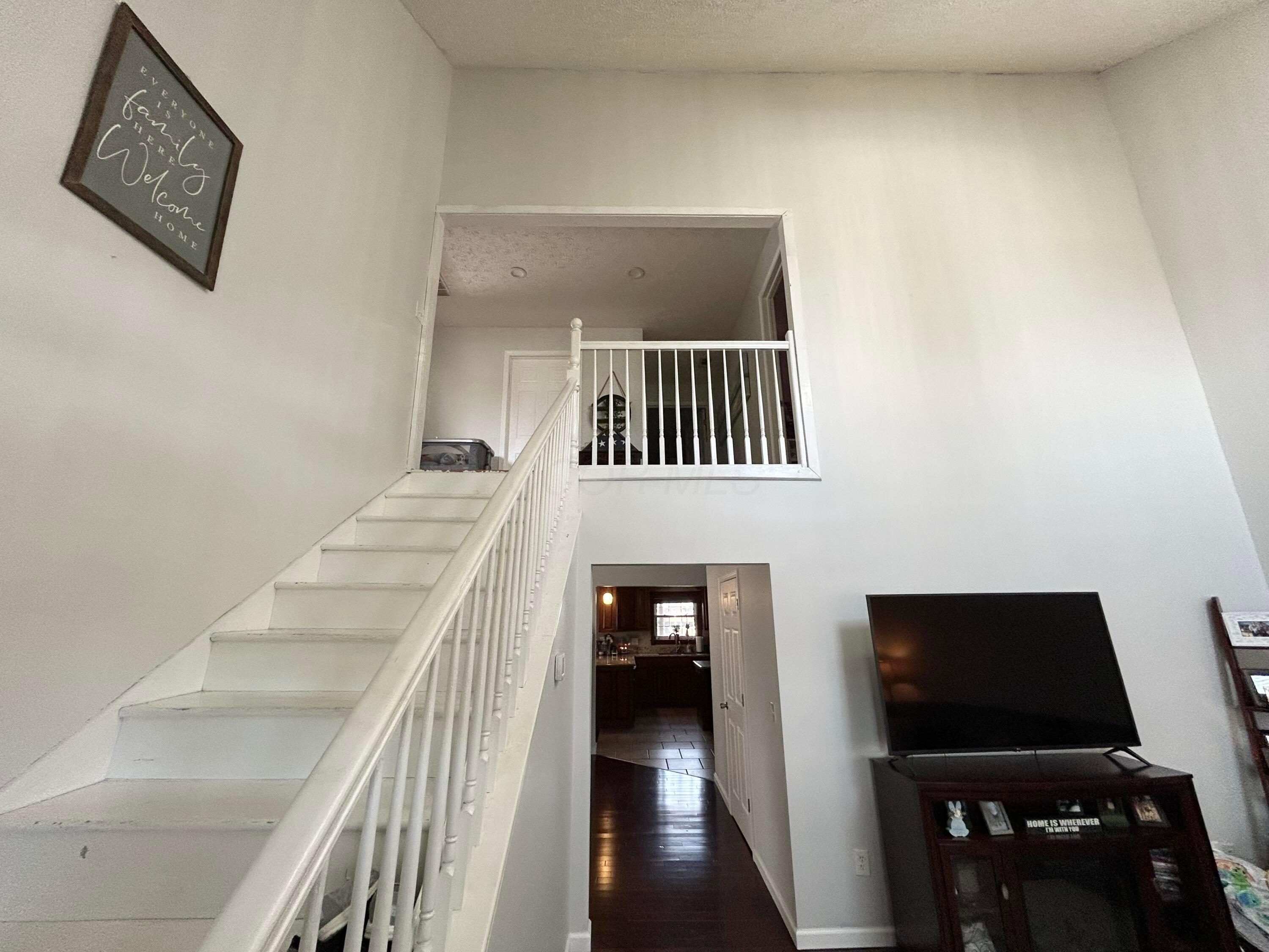 190 Redondo Drive, Jackson, Ohio image 6