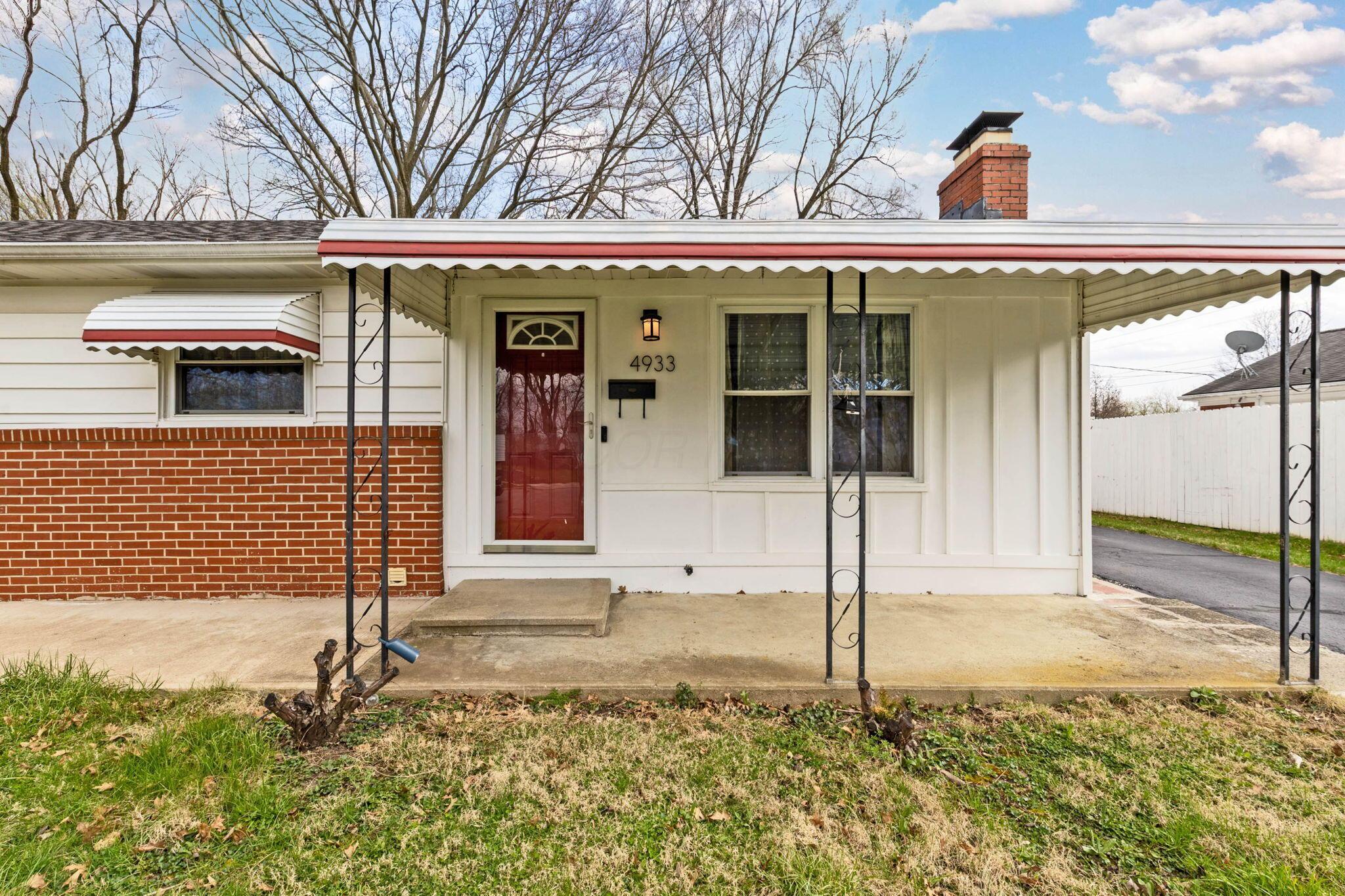 4933 Travers Court