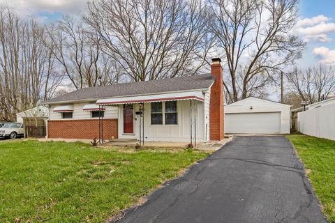 Photo of 4933 Travers Court, Hilliard, OH 43026 (MLS # 226009942)