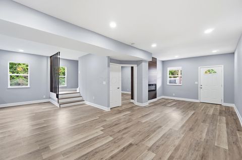 Tiny photo for 103 N Jones Avenue 5 #5, Columbus, OH 43222 (MLS # 226022989)