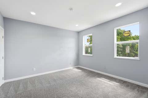 Tiny photo for 103 N Jones Avenue 5 #5, Columbus, OH 43222 (MLS # 226022989)