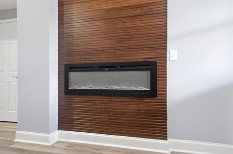 Tiny photo for 103 N Jones Avenue 5 #5, Columbus, OH 43222 (MLS # 226022989)
