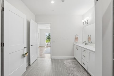 Tiny photo for 5233 Highpointe Lakes Drive 202 #202, Westerville, OH 43081 (MLS # 226017295)