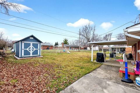 Tiny photo for 6949 Shellcross Drive, Dayton, OH 45424 (MLS # 226000843)