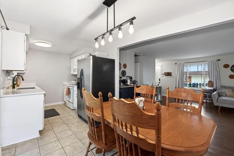 Tiny photo for 6949 Shellcross Drive, Dayton, OH 45424 (MLS # 226000843)