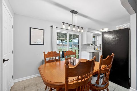 Tiny photo for 6949 Shellcross Drive, Dayton, OH 45424 (MLS # 226000843)