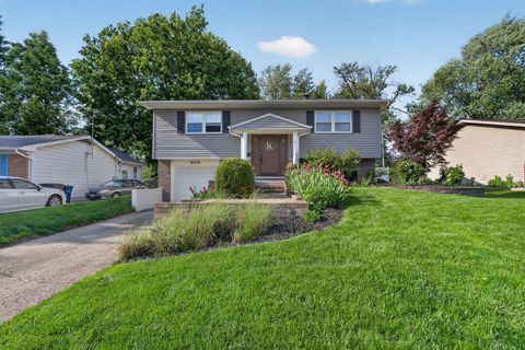 Photo of 6576 Carriage Lane, Reynoldsburg, OH 43068 (MLS # 226017170)