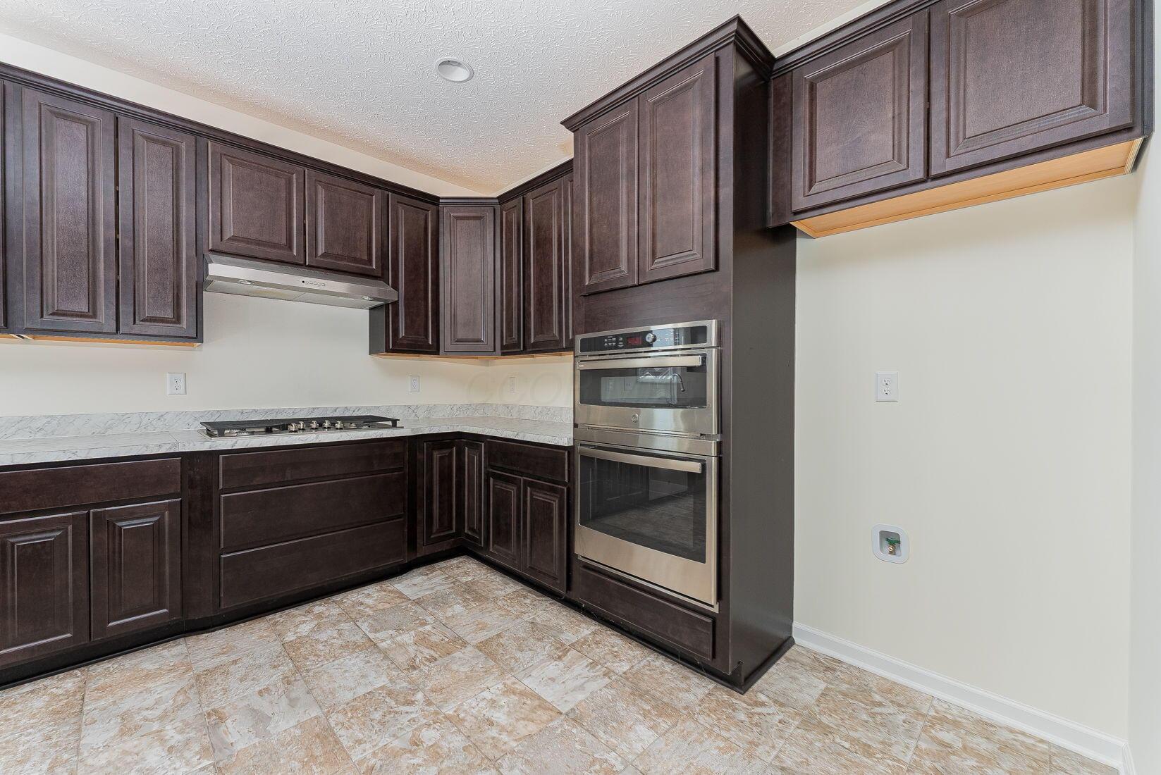 4342 Demorest Road, Grove City, Ohio image 17