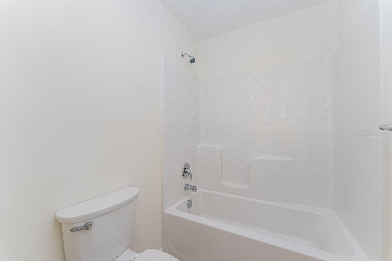 4342 Demorest Road, Grove City, Ohio image 28