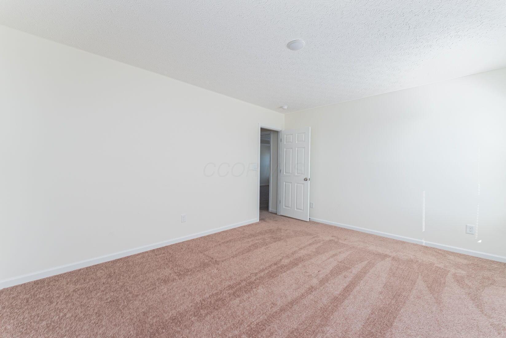 4342 Demorest Road, Grove City, Ohio image 40