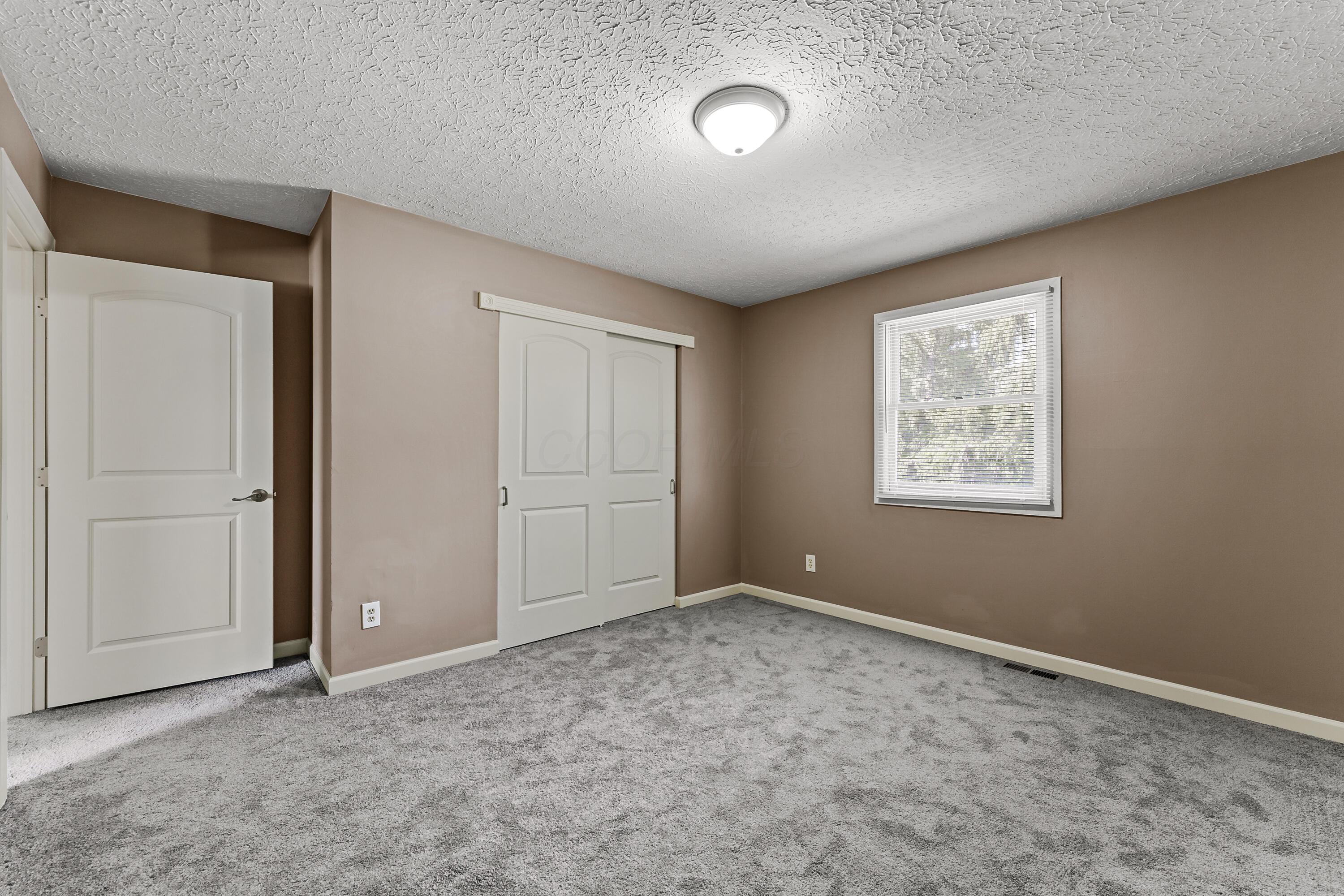587 Colony Drive, Westerville, Ohio image 33