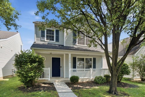 Photo of 1560 Electra Street, Columbus, OH 43240 (MLS # 226027747)