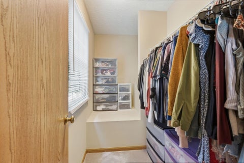 Tiny photo for 1560 Electra Street, Columbus, OH 43240 (MLS # 226027747)