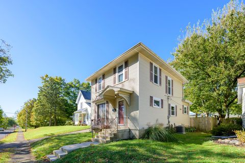 Tiny photo for 305 N Park Street, Bellefontaine, OH 43311 (MLS # 225039597)