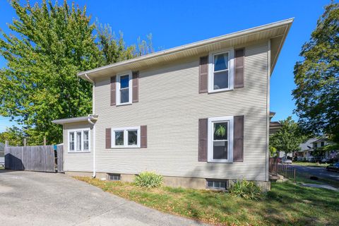 Tiny photo for 305 N Park Street, Bellefontaine, OH 43311 (MLS # 225039597)