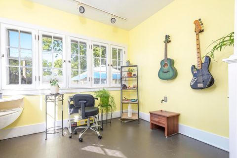Tiny photo for 305 N Park Street, Bellefontaine, OH 43311 (MLS # 225039597)