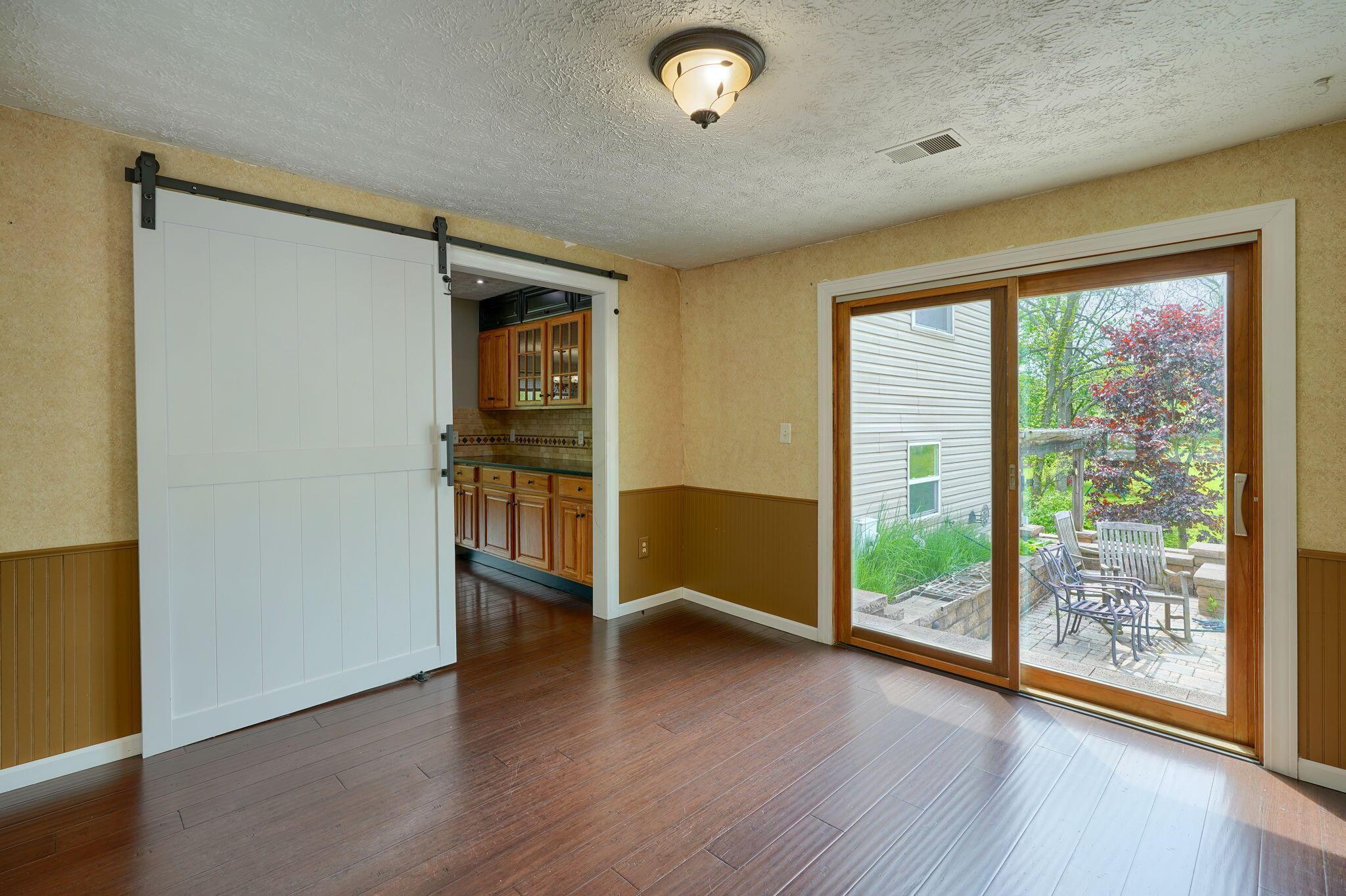 6417 London Groveport Road, Grove City, Ohio image 19