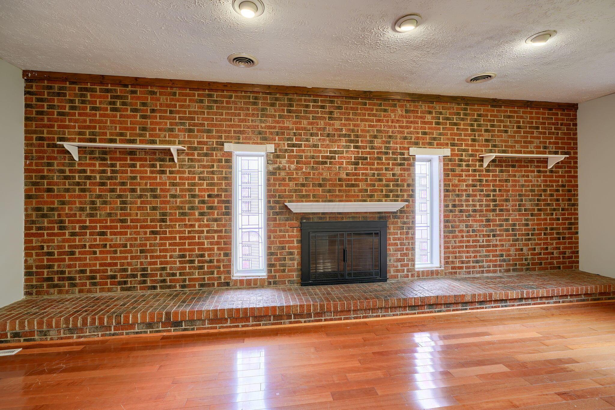 6417 London Groveport Road, Grove City, Ohio image 8