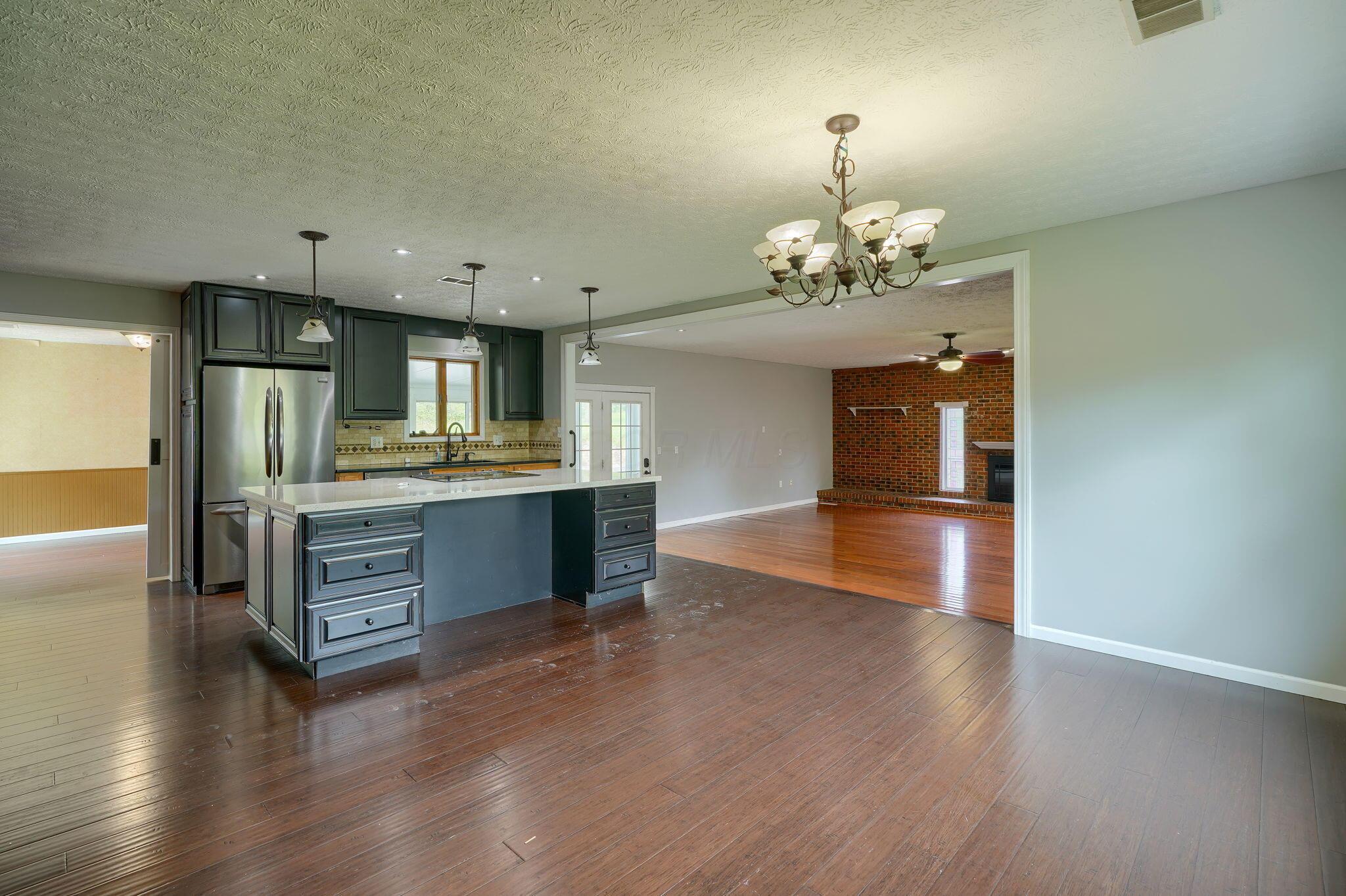 6417 London Groveport Road, Grove City, Ohio image 14