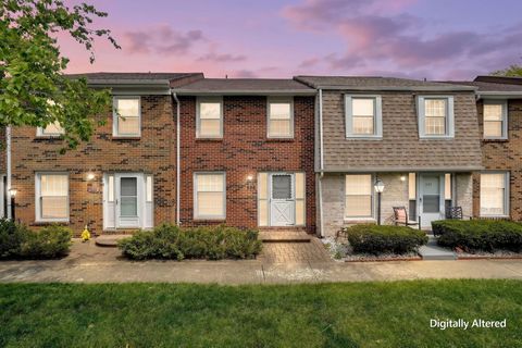 Photo of 596 Dlyn Street H-5 #H-5, Columbus, OH 43228 (MLS # 226016298)