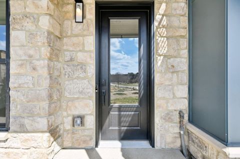 Photo of 2252 Quarry Trails Drive, Columbus, OH 43228 (MLS # 224024490)