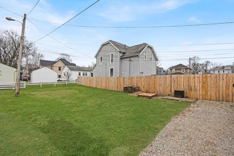 Tiny photo for 504 N Main Street, Bellefontaine, OH 43311 (MLS # 226007303)