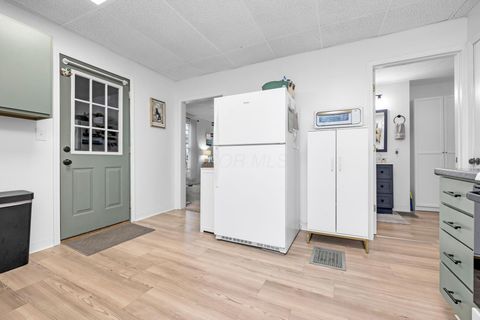 Tiny photo for 504 N Main Street, Bellefontaine, OH 43311 (MLS # 226007303)