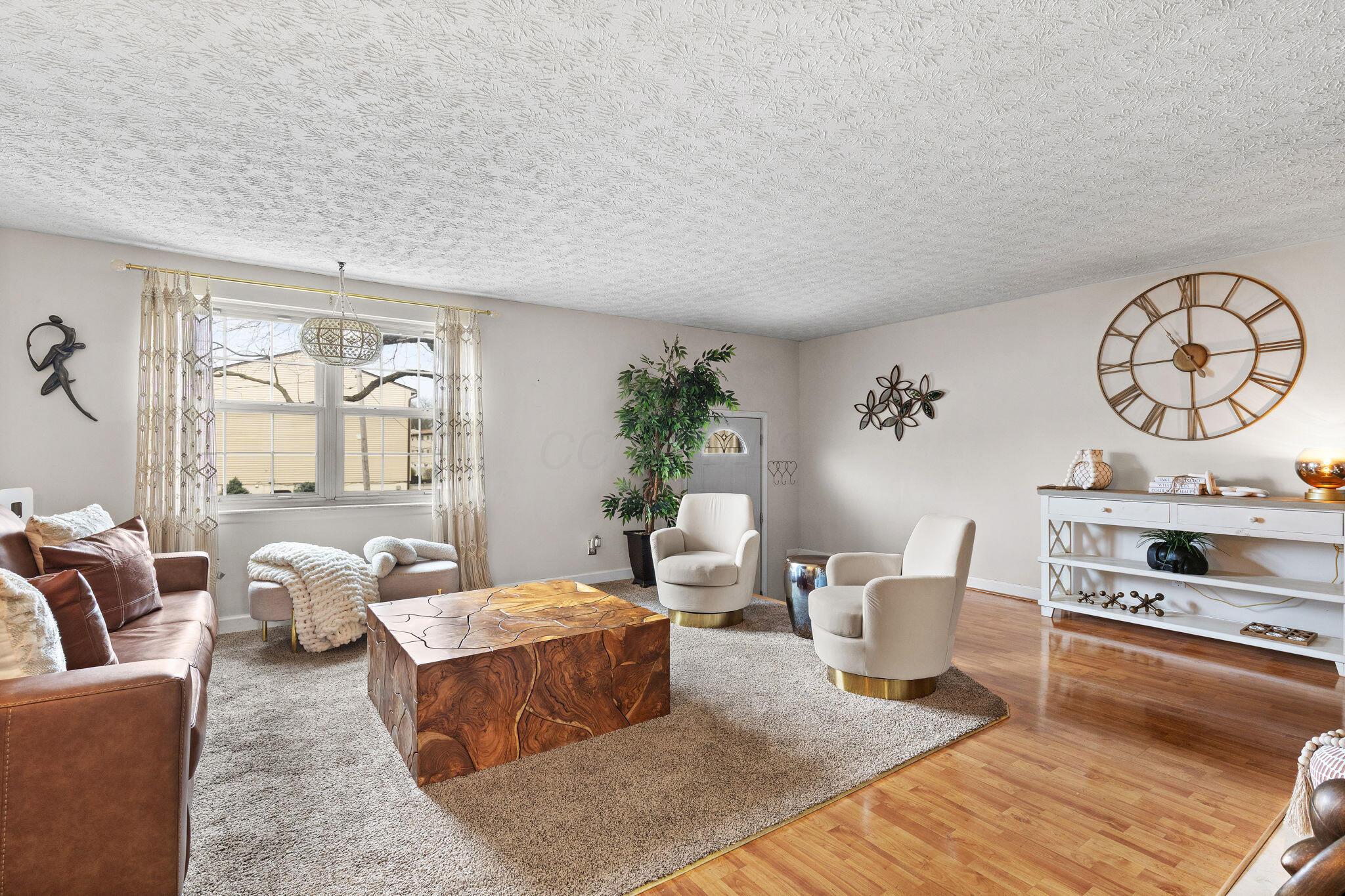 2868 Kingsrowe Court