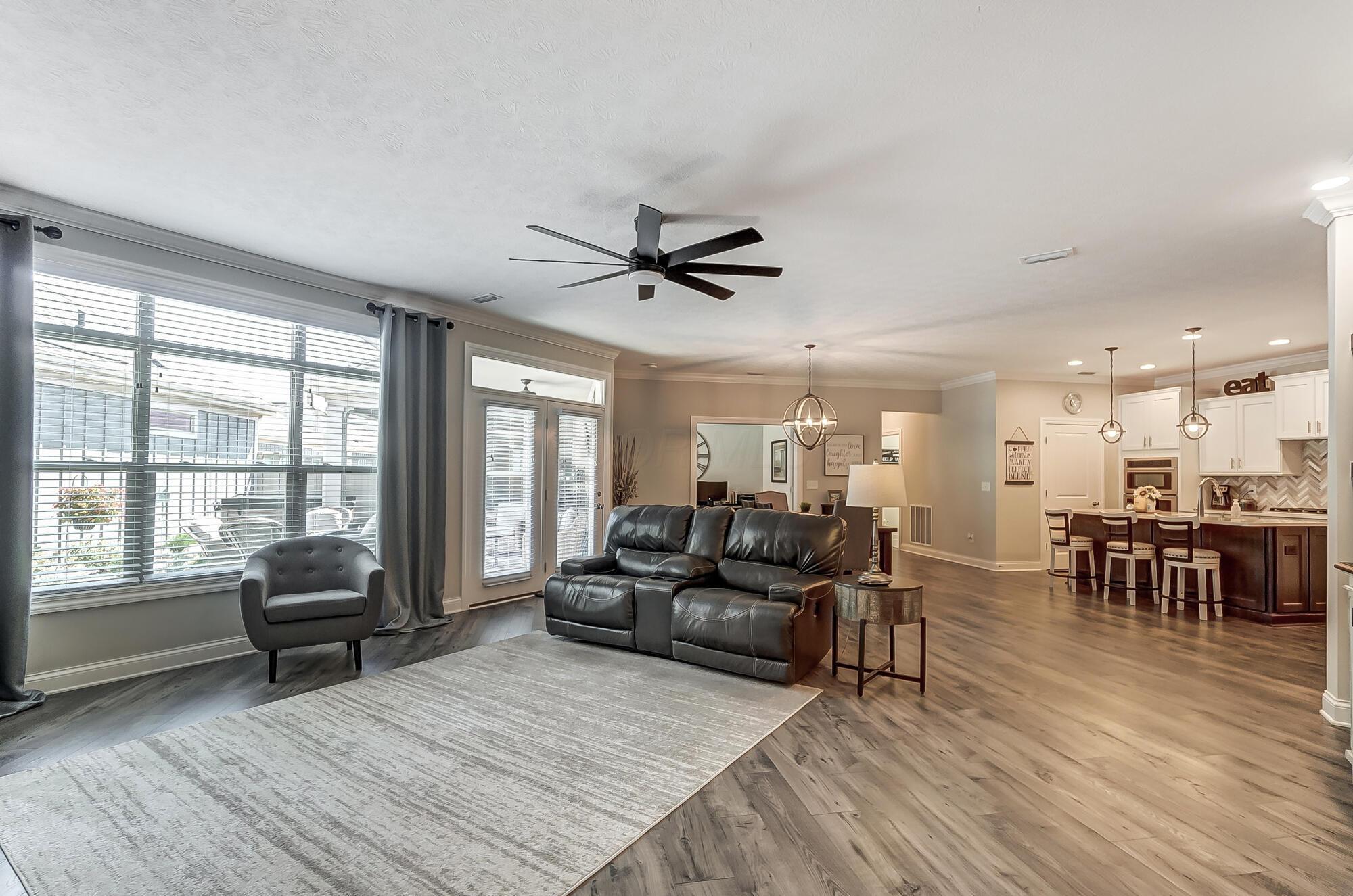 5717 Lark Drive, Hilliard, Ohio image 5
