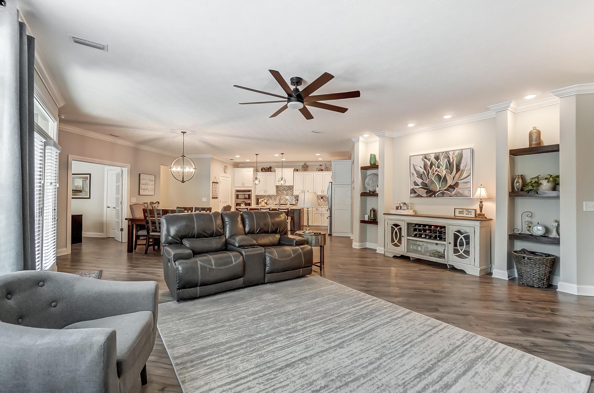 5717 Lark Drive, Hilliard, Ohio image 6
