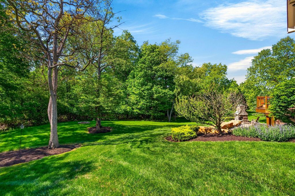 Photo of 4409 Wyandotte Woods Boulevard, Dublin, OH 43016 (MLS # 226017532)