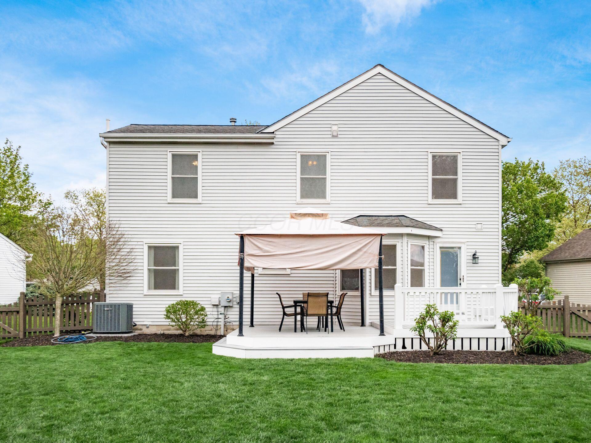 9073 Longstone Drive, Lewis Center, Ohio image 45