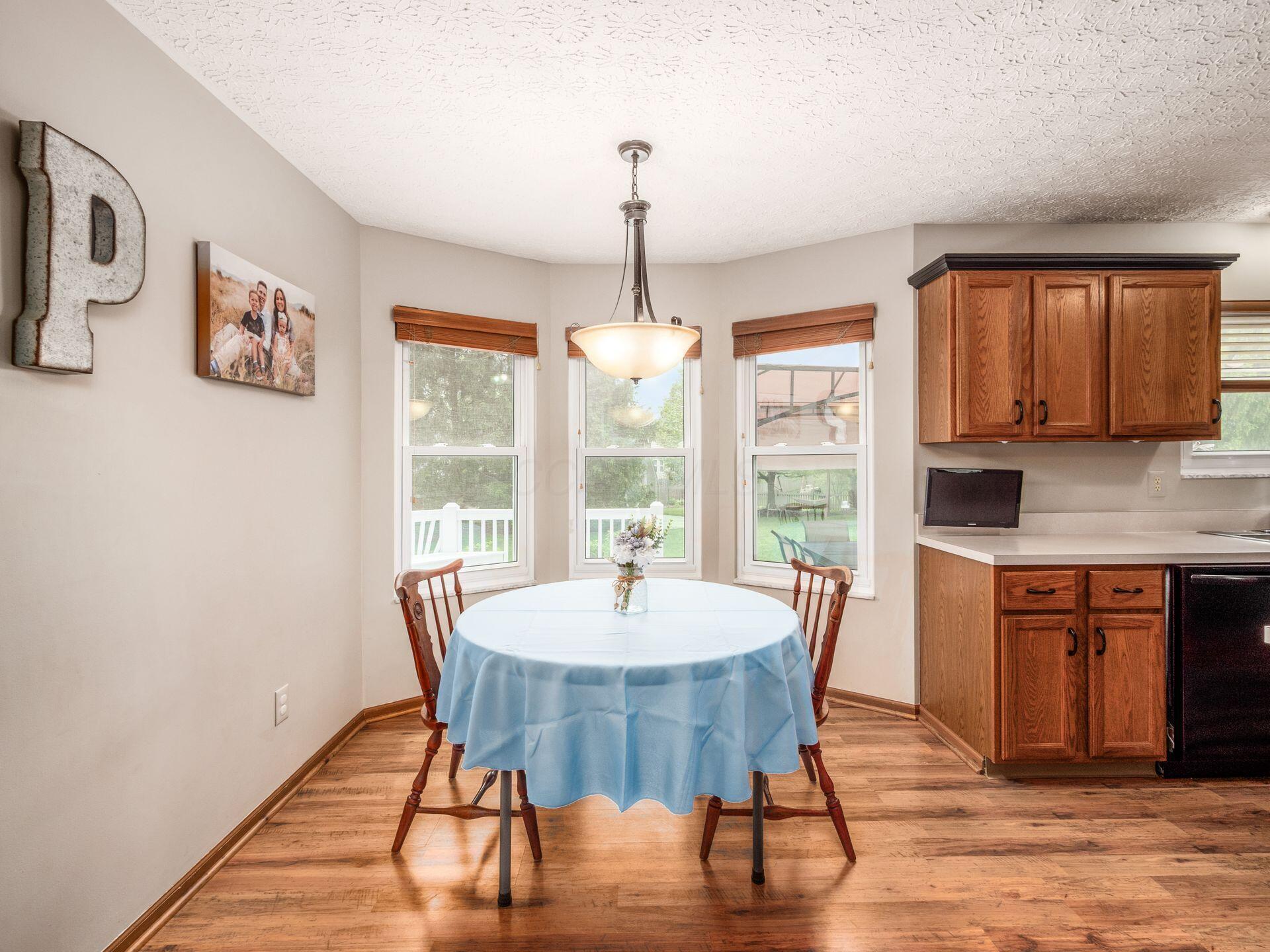 9073 Longstone Drive, Lewis Center, Ohio image 19