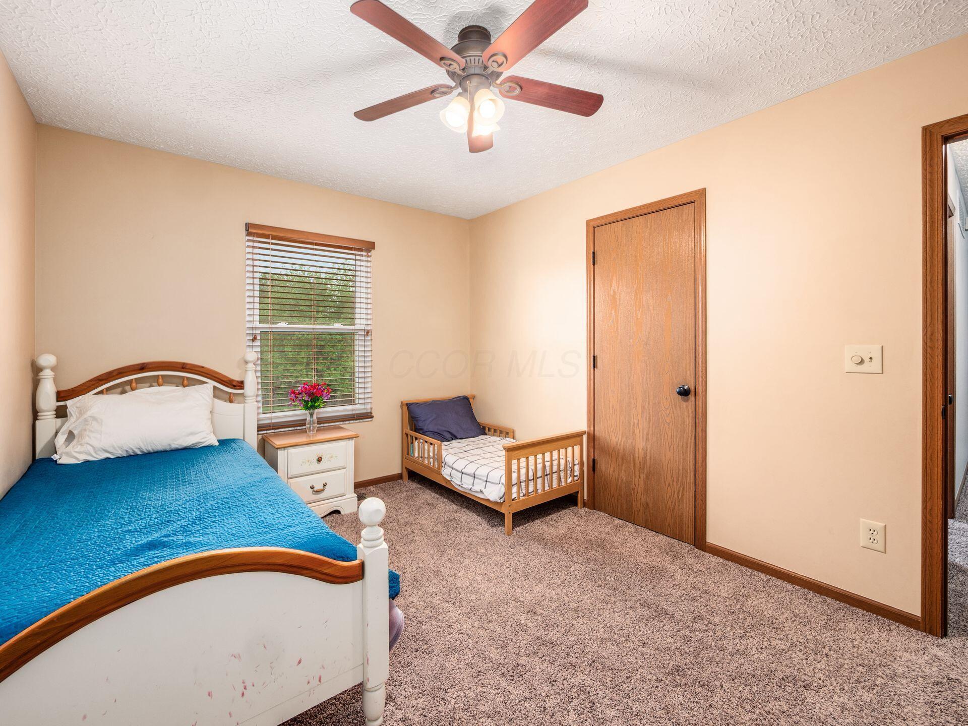 9073 Longstone Drive, Lewis Center, Ohio image 29