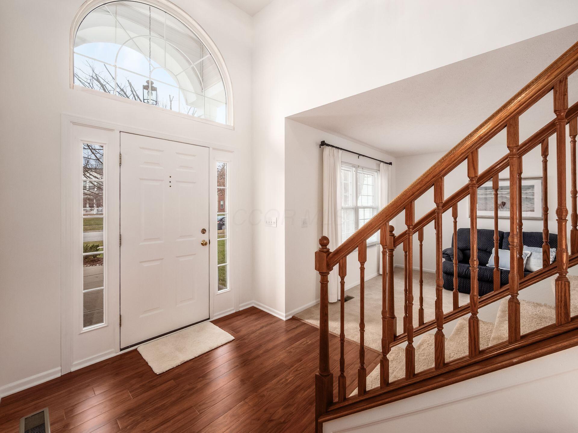 2126 Mayflower Circle